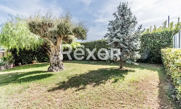Rexer-Pomigliano-dArco-VILLA-INDIPENDENTE-DI-PRESTIGIO-DESIGN-LUCE-E-COMFORT-NEL-CUORE-DI-POMIGLIANO-DARCO-Altro