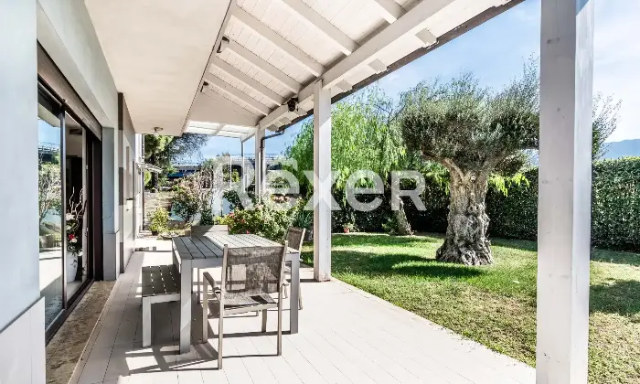 Rexer-Pomigliano-dArco-VILLA-INDIPENDENTE-DI-PRESTIGIO-DESIGN-LUCE-E-COMFORT-NEL-CUORE-DI-POMIGLIANO-DARCO-Altro