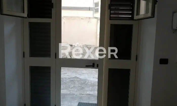 Rexer-Reggio-Calabria-Locale-uso-ufficio-mq-al-piano-terra-con-giardinetto-di-pertinenza-Reggio-Calabria-Altro