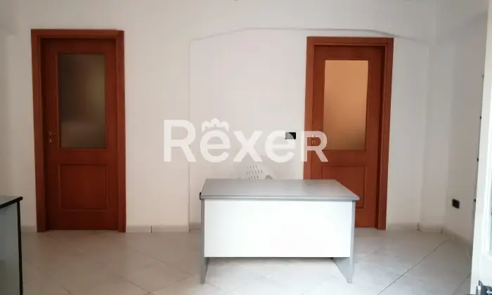 Rexer-Reggio-Calabria-Locale-uso-ufficio-mq-al-piano-terra-con-giardinetto-di-pertinenza-Reggio-Calabria-Altro