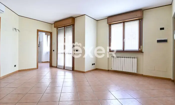 Rexer-TREVIGLIO-In-contesto-signorile-splendido-trelocali-con-doppi-servizi-box-doppio-e-cantina-Altro