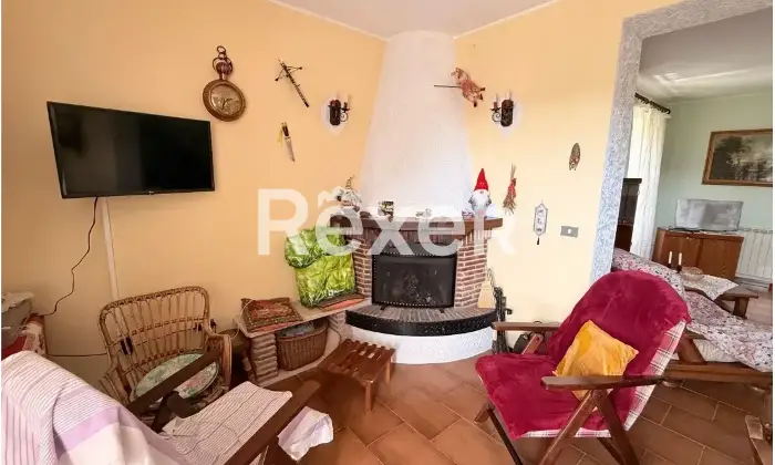 Rexer-Montereale-Villa-in-vendita-in-Via-della-Fonte-a-Montereale-Altro