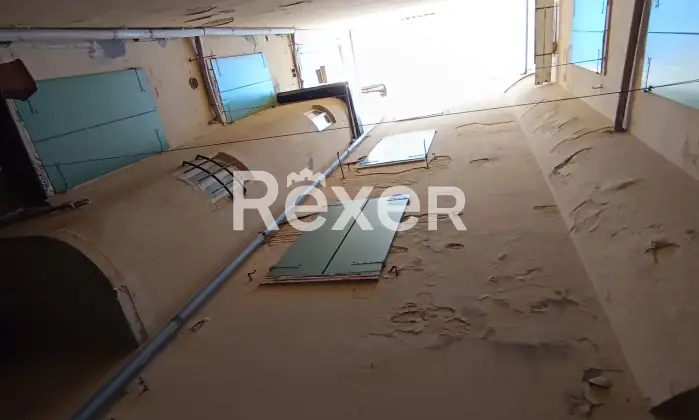 Rexer-Modena-Palazzo-in-centro-atorico-Altro