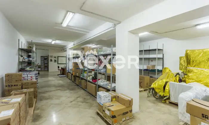 Rexer-Bari-LOCALE-COMMERCIALE-VIA-BRIGATA-REGINA-A-Altro