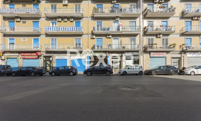 Rexer-Bari-LOCALE-COMMERCIALE-VIA-BRIGATA-REGINA-A-Altro
