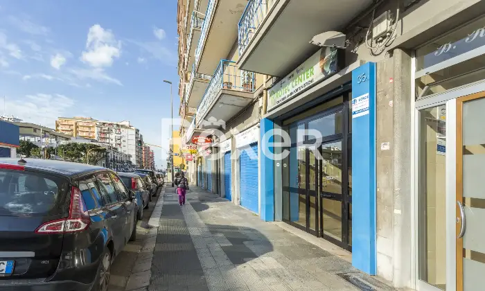 Rexer-Bari-LOCALE-COMMERCIALE-VIA-BRIGATA-REGINA-A-Altro