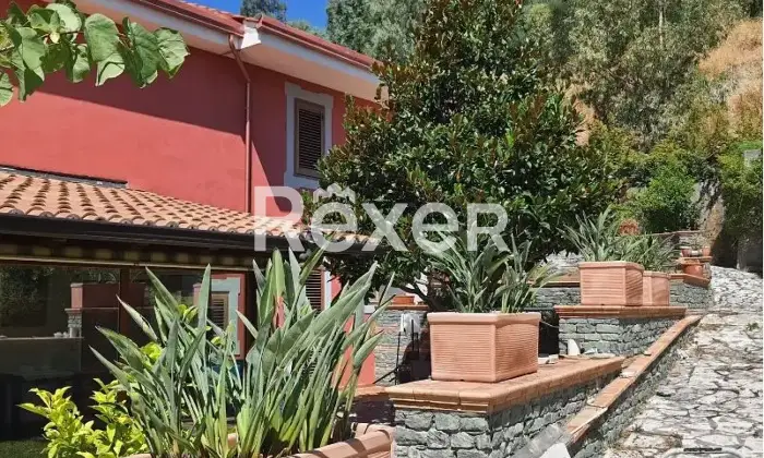 Rexer-Catanzaro-Villa-in-vendita-in-Via-dei-Conti-Falluc-a-Catanzaro-Altro