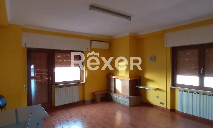 Rexer-San-Benedetto-dei-Marsi-Palazzina-in-vendita-in-Via-Italia-a-San-Benedetto-dei-Marsi-Altro