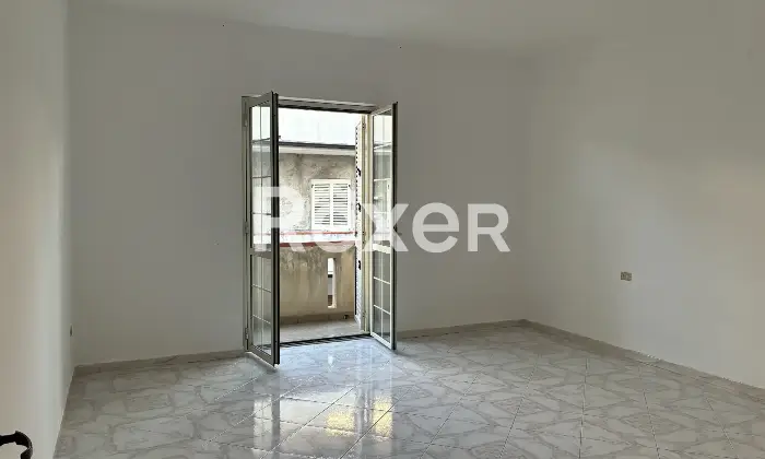 Rexer-Gioia-Tauro-Vendesi-ampio-appartamento-vicino-al-centro-storico-Altro