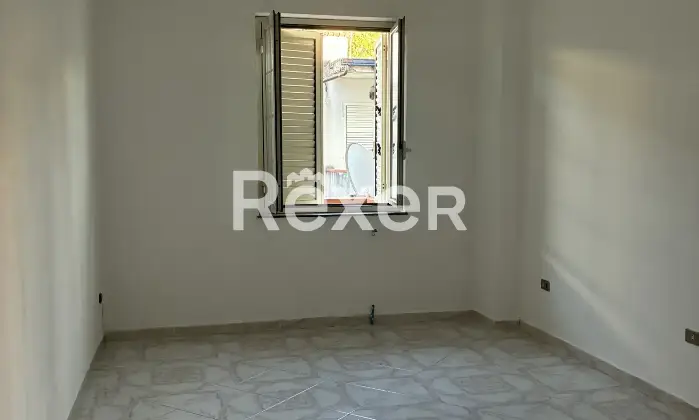 Rexer-Gioia-Tauro-Vendesi-ampio-appartamento-vicino-al-centro-storico-Altro