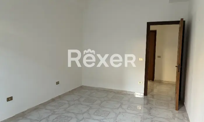 Rexer-Gioia-Tauro-Vendesi-ampio-appartamento-vicino-al-centro-storico-Altro