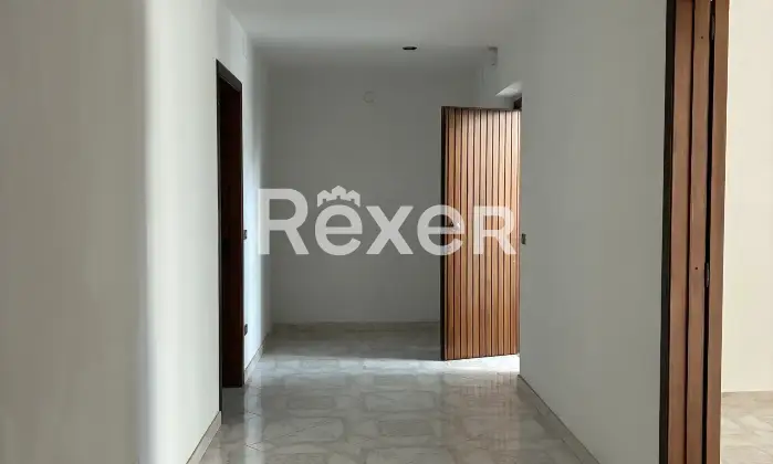 Rexer-Gioia-Tauro-Vendesi-ampio-appartamento-vicino-al-centro-storico-Altro