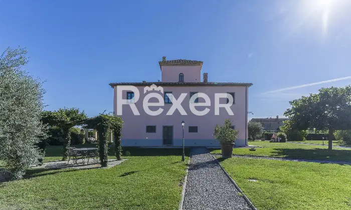 Rexer-Cortona-Affascinante-appartamento-su-due-livelli-in-antica-Leopoldina-con-piscina-e-impianti-sportivi-Altro