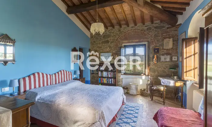 Rexer-Cortona-Affascinante-appartamento-su-due-livelli-in-antica-Leopoldina-con-piscina-e-impianti-sportivi-Altro
