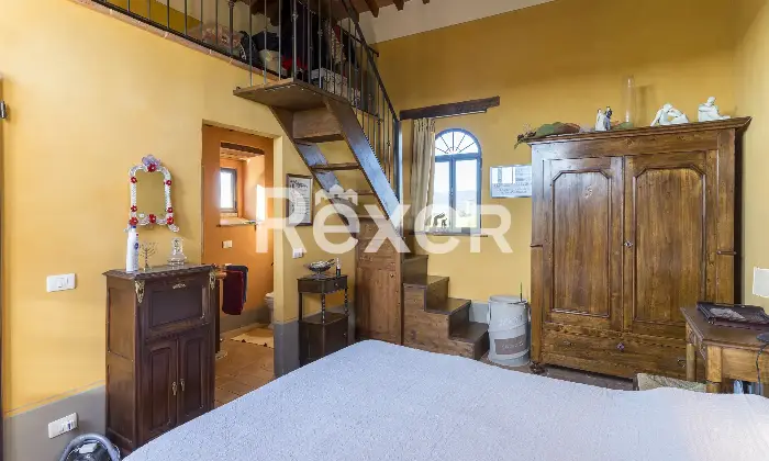 Rexer-Cortona-Affascinante-appartamento-su-due-livelli-in-antica-Leopoldina-con-piscina-e-impianti-sportivi-Altro