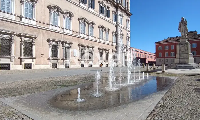 Rexer-Modena-LUltimo-Piano-in-Piazza-Roma-Il-tuo-rifugio-da-sognare-nel-cuore-di-Modena-Altro