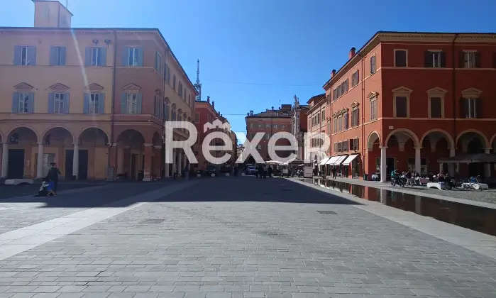 Rexer-Modena-LUltimo-Piano-in-Piazza-Roma-Il-tuo-rifugio-da-sognare-nel-cuore-di-Modena-Altro