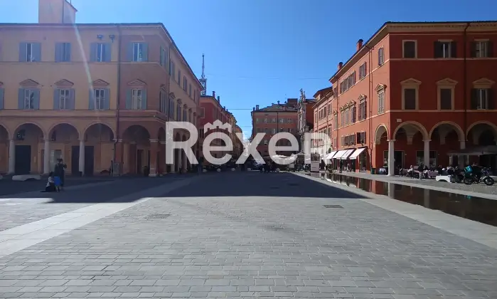 Rexer-Modena-LUltimo-Piano-in-Piazza-Roma-Il-tuo-rifugio-da-sognare-nel-cuore-di-Modena-Altro