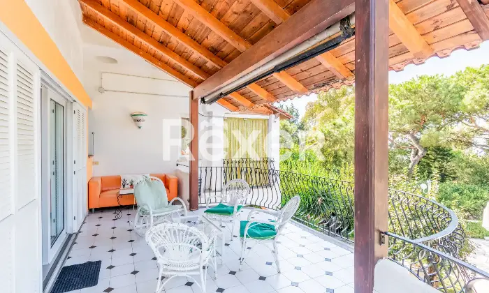 Rexer-Forio-VILLA-IMMERSA-NEL-VERDE-IN-VENDITA-A-FORIO-ISOLA-DISCHIA-Altro