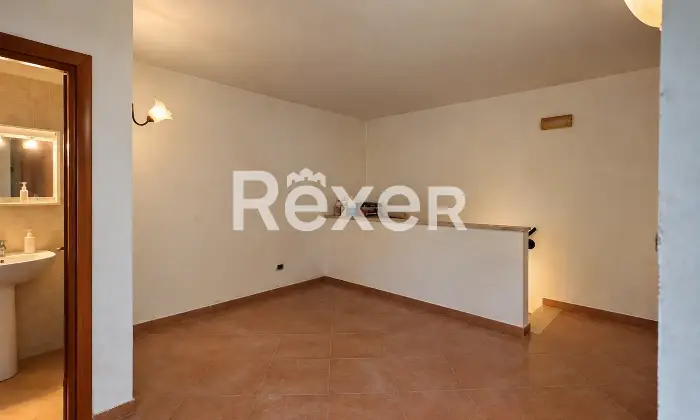 Rexer-Bari-Bilocale-in-vendita-in-Via-Libert-Libert-Bari-Altro