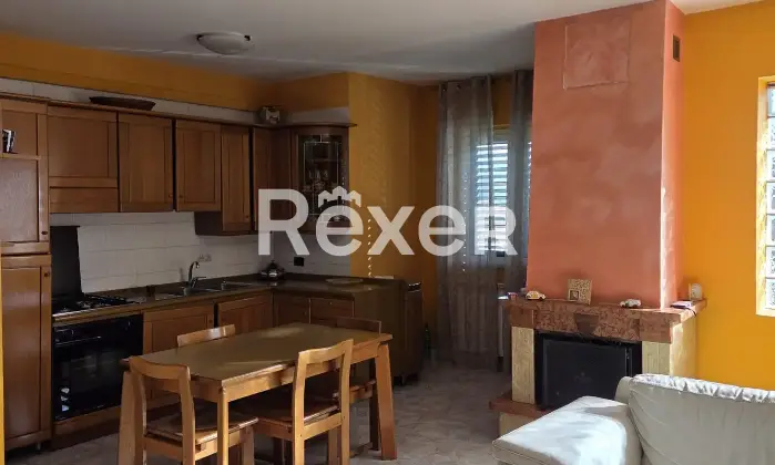 Rexer-Castel-Campagnano-Trilocale-in-vendita-in-Via-Ernesto-Cusani-a-Castel-Campagnano-Altro