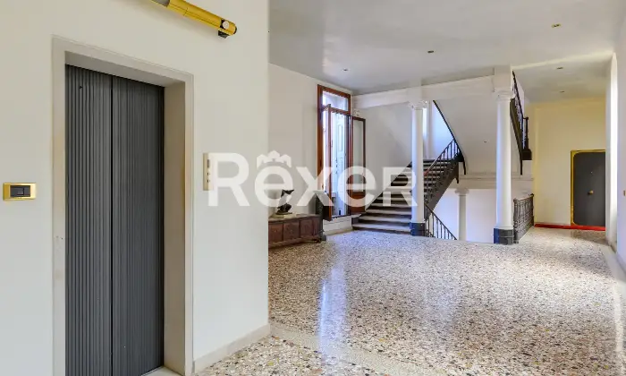 Rexer-Venezia-Appartamento-in-palazzo-di-pregio-Altro