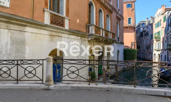 Rexer-Venezia-Appartamento-in-palazzo-di-pregio-Altro