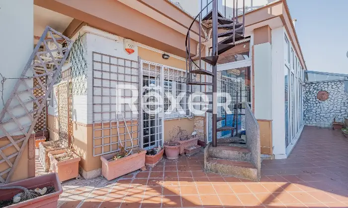 Rexer-Lido-di-Ostia-Attico-e-superattico-con-ampi-terrazzi-Altro