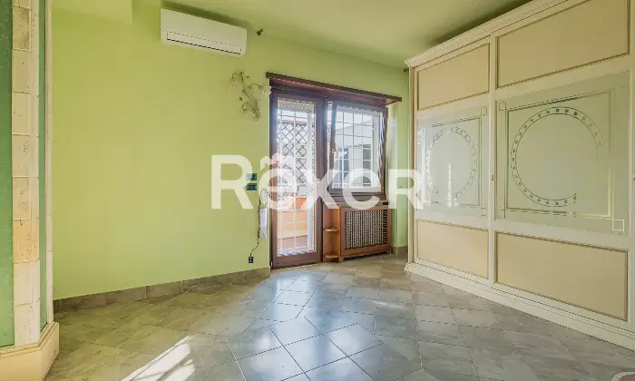Rexer-Lido-di-Ostia-Attico-e-superattico-con-ampi-terrazzi-Altro