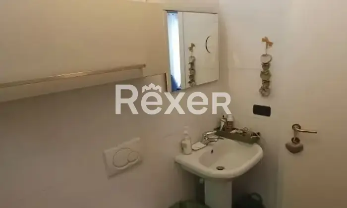 Rexer-Albisola-Superiore-Trilocale-in-vendita-in-Borgo-degli-Erchi-ad-Albisola-Superiore-Altro
