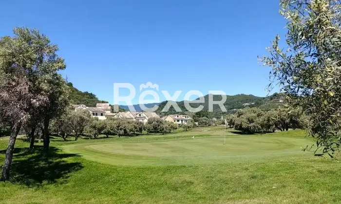 Rexer-Albisola-Superiore-Trilocale-in-vendita-in-Borgo-degli-Erchi-ad-Albisola-Superiore-Altro
