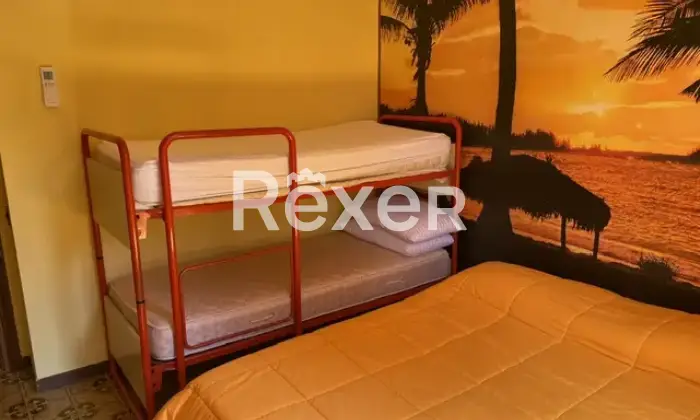 Rexer-Varazze-Bilocale-in-vendita-in-Via-Agave-a-Varazze-CameraDaLetto