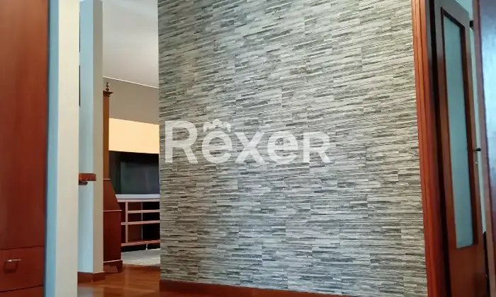 Rexer-Albese-Con-Cassano-Quadrilocale-con-doppi-servizi-e-due-garage-Disimpegno