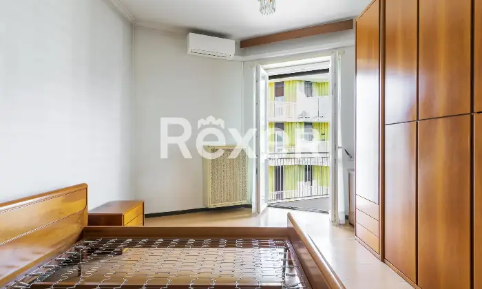 Rexer-Sesto-San-Giovanni-Bilocale-di-mq-Camera-da-letto-matrimoniale