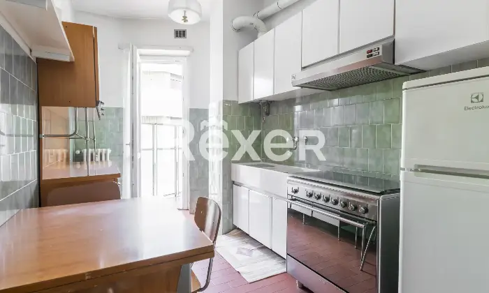 Rexer-Sesto-San-Giovanni-Bilocale-di-mq-Cucina
