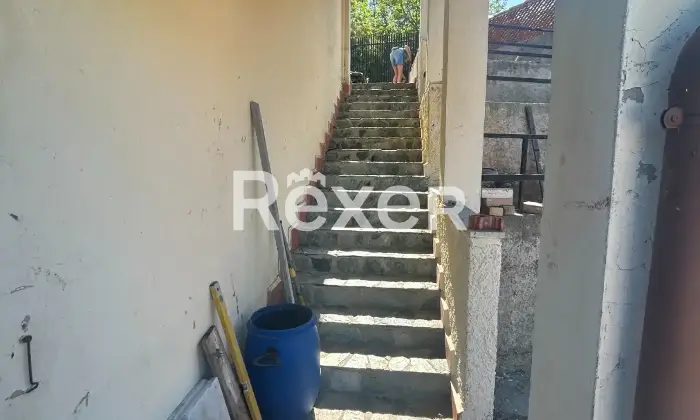 Rexer-Cosseria-Casa-indipendente-con-giardino-su-tre-livelli-Montecala-Cosseria-Altro