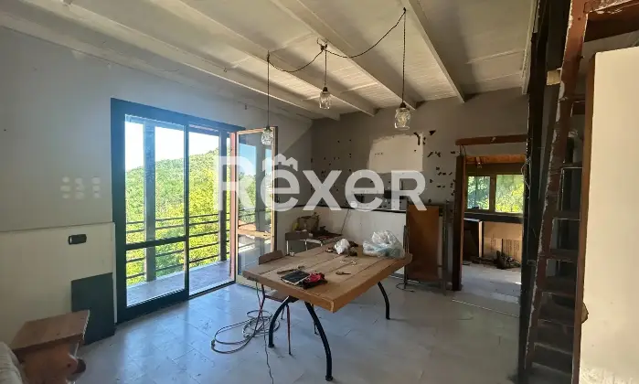 Rexer-Cosseria-Casa-indipendente-con-giardino-su-tre-livelli-Montecala-Cosseria-Altro