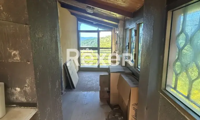 Rexer-Cosseria-Casa-indipendente-con-giardino-su-tre-livelli-Montecala-Cosseria-Altro