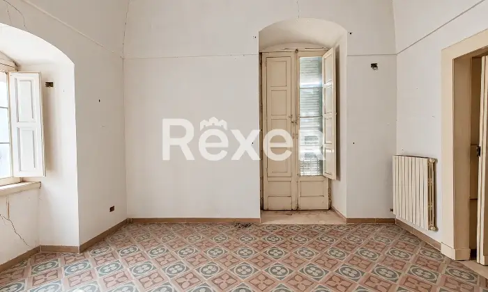 Rexer-Ruvo-di-Puglia-Palazzotto-storico-su-pi-livelli-con-terrazzo-panoramico-in-Via-Cattedrale-Ruvo-di-Puglia-Altro