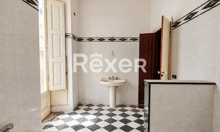 Rexer-Ruvo-di-Puglia-Palazzotto-storico-su-pi-livelli-con-terrazzo-panoramico-in-Via-Cattedrale-Ruvo-di-Puglia-Altro