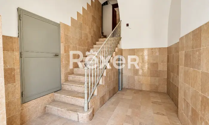 Rexer-Ruvo-di-Puglia-Palazzotto-storico-su-pi-livelli-con-terrazzo-panoramico-in-Via-Cattedrale-Ruvo-di-Puglia-Altro