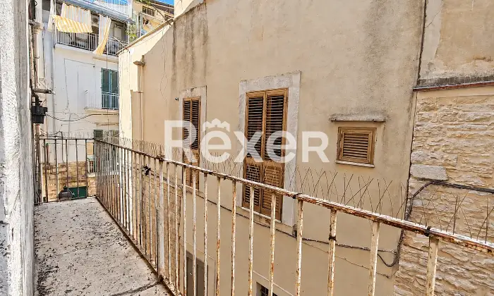 Rexer-Ruvo-di-Puglia-Palazzotto-storico-su-pi-livelli-con-terrazzo-panoramico-in-Via-Cattedrale-Ruvo-di-Puglia-Altro