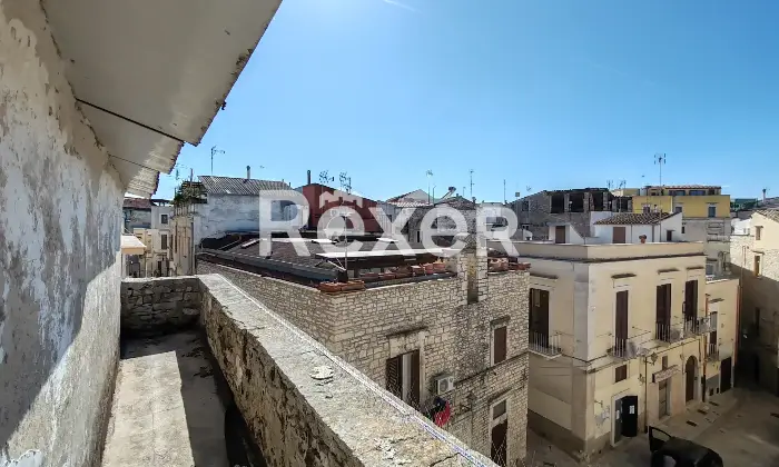 Rexer-Ruvo-di-Puglia-Palazzotto-storico-su-pi-livelli-con-terrazzo-panoramico-in-Via-Cattedrale-Ruvo-di-Puglia-Altro