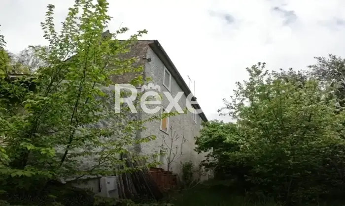 Rexer-Tarzo-Dimora-storica-in-vendita-in-Localit-Mondragon-di-Arfanta-a-Travo-Altro
