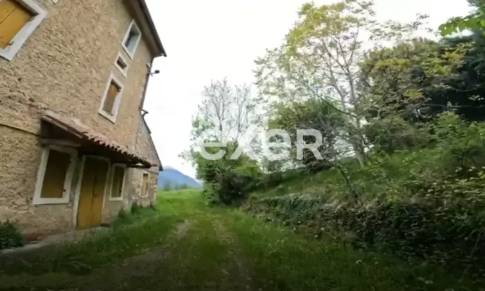 Rexer-Tarzo-Dimora-storica-in-vendita-in-Localit-Mondragon-di-Arfanta-a-Travo-Altro