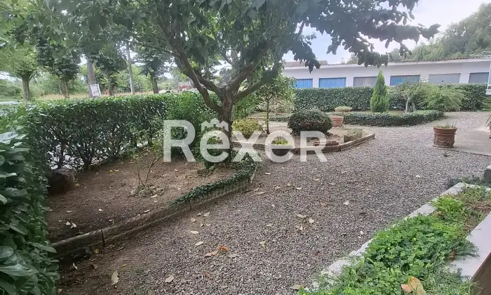 Rexer-Strevi-Privato-vende-ampio-quadrilocale-panoramicissimo-a-Strevi-AL-Giardino