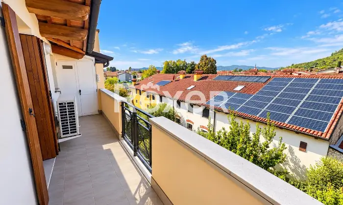 Rexer-Montecchio-Maggiore-Ampio-attico-con-terrazza-Altro