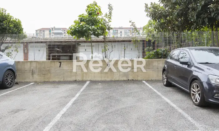 Rexer-Torino-TRILOCALE-ULTIMO-PIANO-CON-POSTO-AUTO-Posto-auto