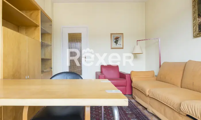 Rexer-Torino-TRILOCALE-ULTIMO-PIANO-CON-POSTO-AUTO-Camera
