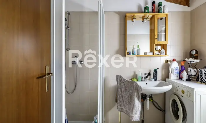 Rexer-Castiglione-Dintelvi-Bilocale-con-giardino-e-posto-auto-coperto-Altro